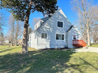 4650 Hubbell Ave, Des Moines, IA 50317