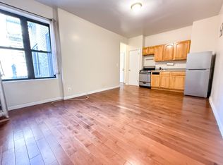 37 Payson Ave APT 4C, New York, NY 10034