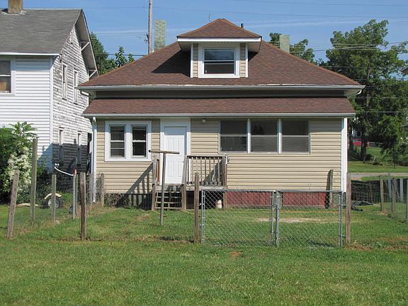 2nd image of 1423 Dale Ave SE