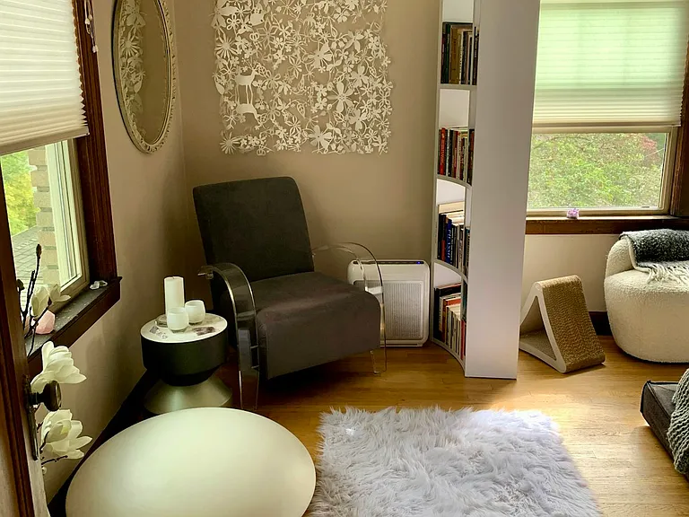 956 10th Ave E #305 — Photo 15