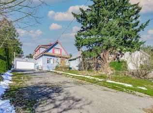 1027 Nanaimo St, New Westminster, BC V3M 2E7