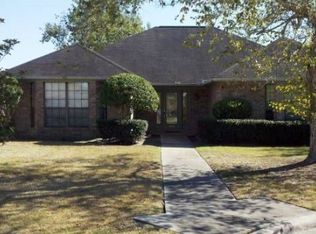 4425 Carmel Cir, Beaumont, TX 77707