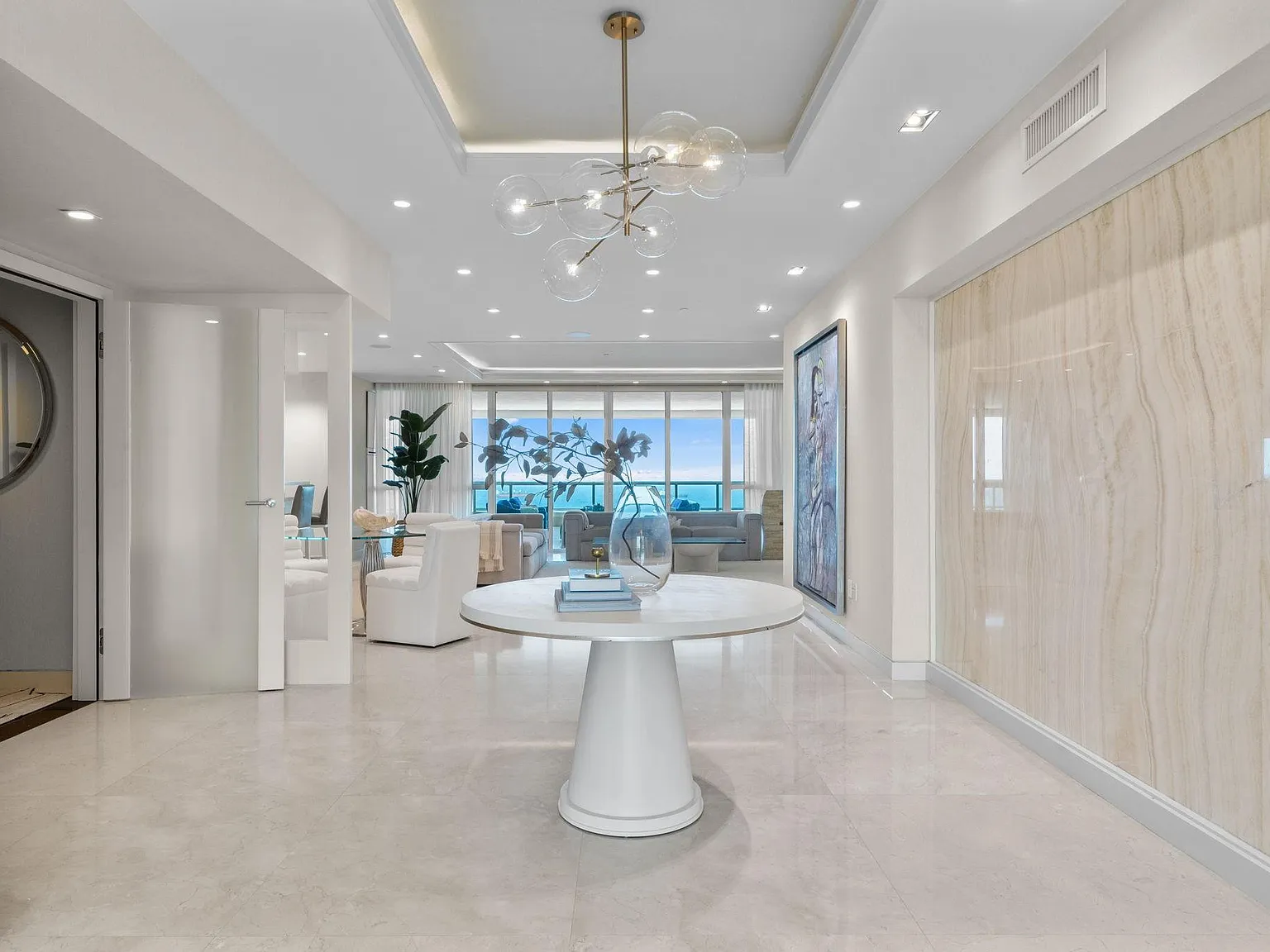 3 bed, 3.5 bath, 3210 sqft, $35,000 — Photo 4