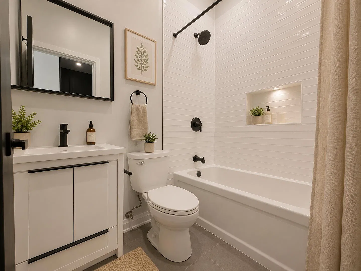 208 King St E — Photo 2