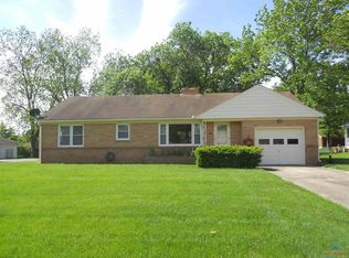 402 E Clinton St, Clinton, MO 64735