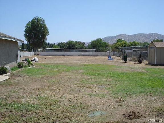 5th image of 2993 Sierra Ave