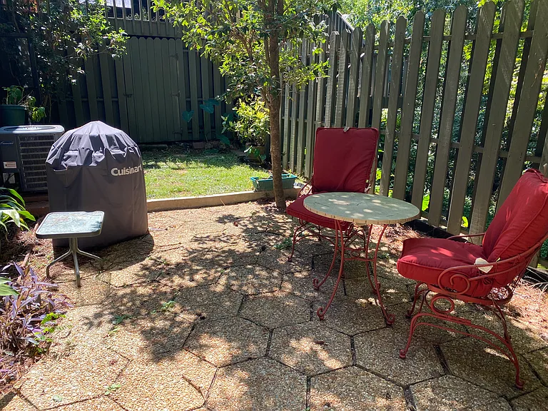 862 Forest Ridge Dr #1 — Photo 15