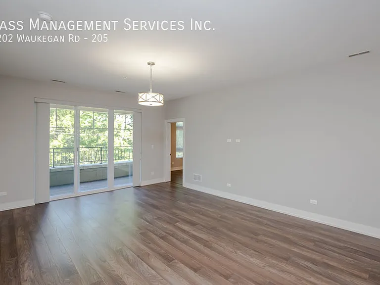 1202 Waukegan Rd, Glenview, IL — Photo 144