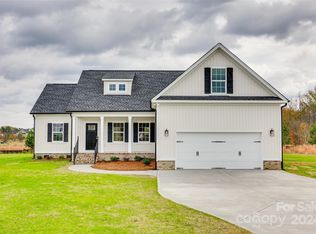 1186 Philbeck Rd, York, SC 29745