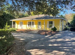 9830 Yawn Rd, Dade City, FL 33525