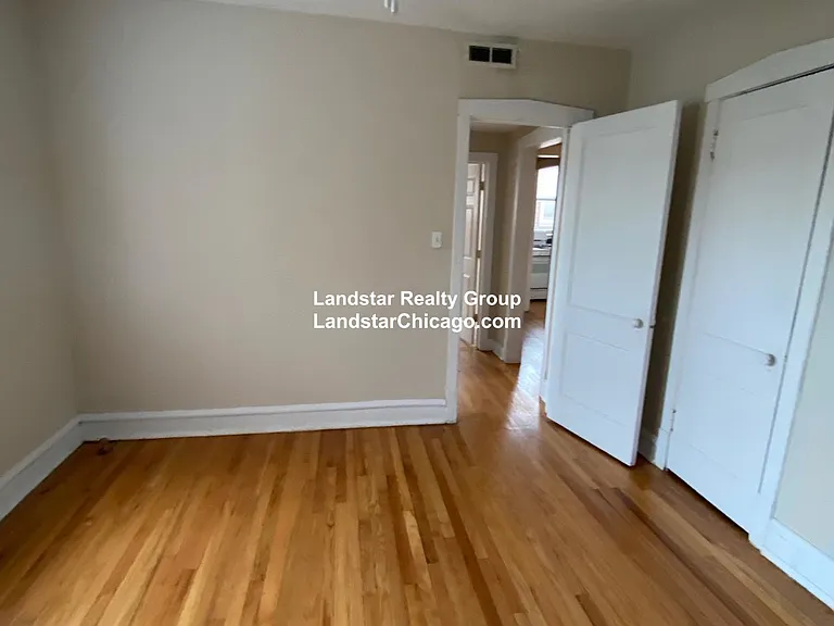 1963 W Foster Ave #3 — Photo 12