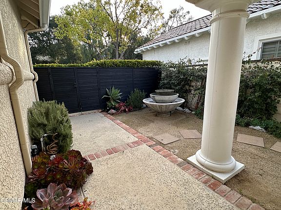 3rd image of 1787 Southern Hills Pl