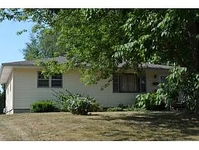 305 W Clear Creek Dr photo 1