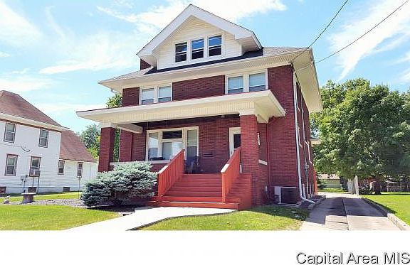 2nd image of 1074 N Seminary St