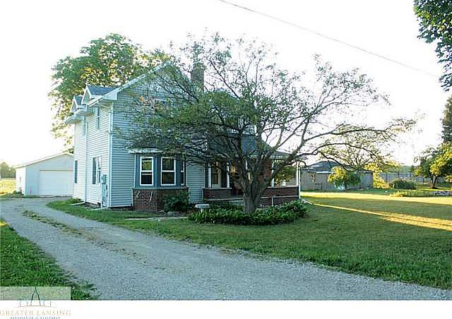 2nd image of 201 N Smith Rd