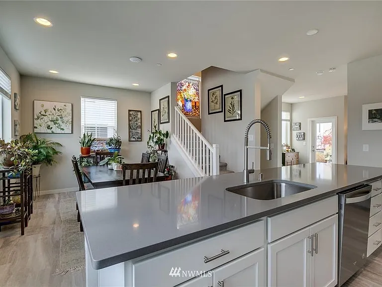 14715 Admiralty Way #B-7 — Photo 12