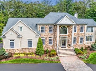 136 Flocktown Rd, Long Valley, NJ 07853