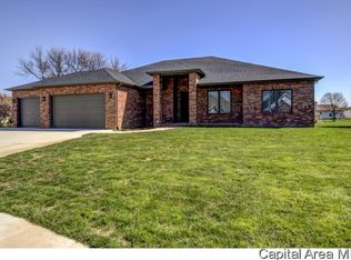 1804 Grist Mill Dr, Springfield, IL 62711