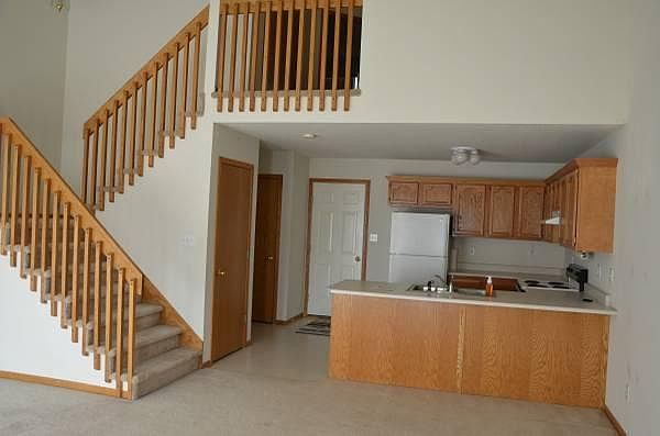 2nd image of 3125 English Glen Ct #G4