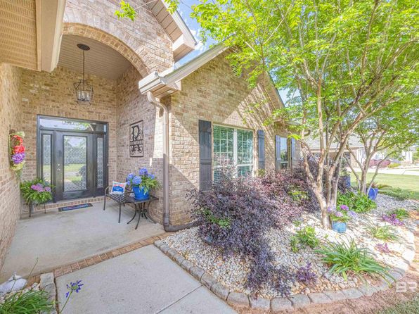 9651 Camberwell Dr