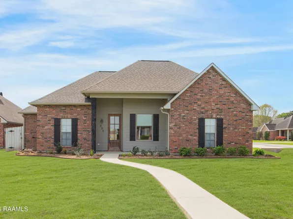 200 Treat Dr, Broussard, LA 70518