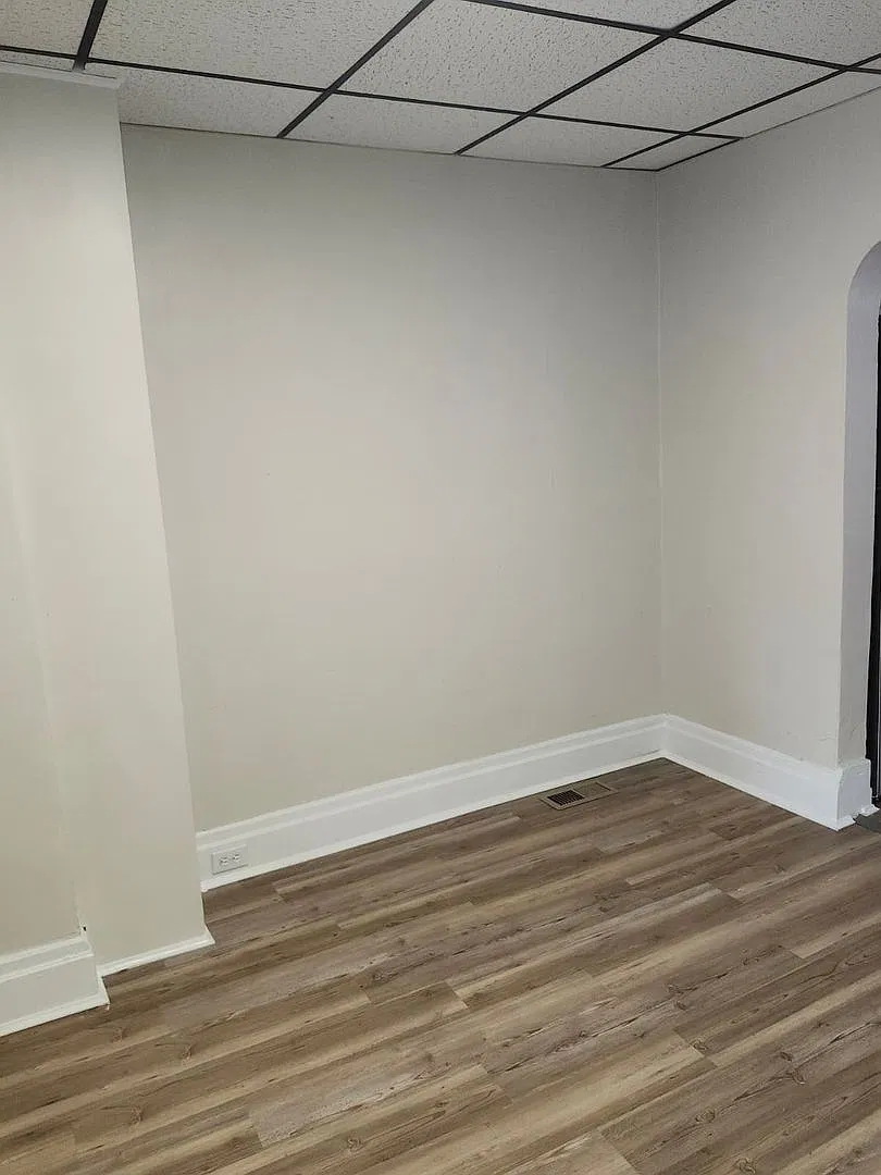 Comfortable 2BR Home in McKees Rocks, Section 8 Considered!! — Photo 4