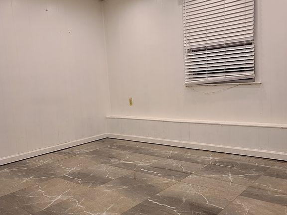 5th image of 1278 Shaffer Ave
