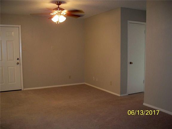 2nd image of 409 Duncan Way