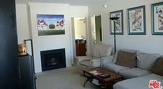 5th image of 428 Hill St APT 18