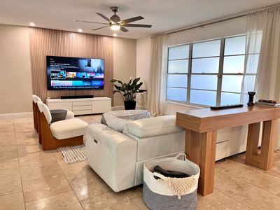 (Undisclosed Address), Satellite Beach, FL, 32937