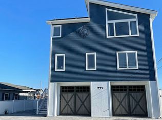 725 Twin Lakes Blvd, Little Egg Harbor, NJ 08087