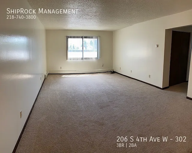 206 S 4th Ave W #302 — Photo 3