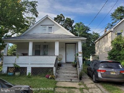 1517 Monroe Ave, Neptune, NJ, 07753