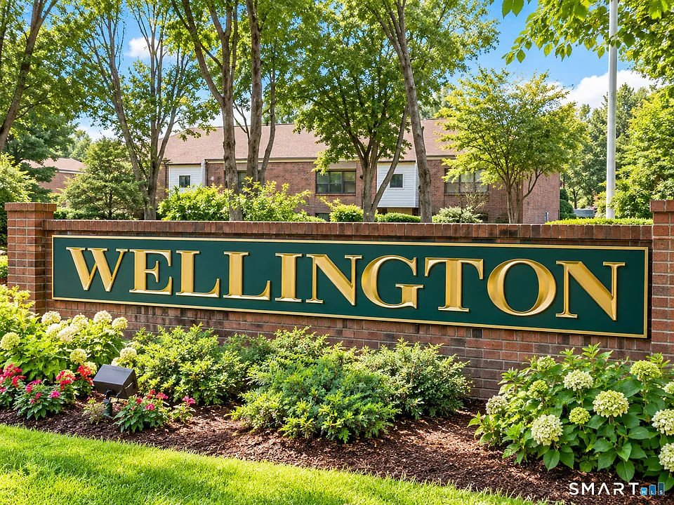 111 Wellington Dr #111