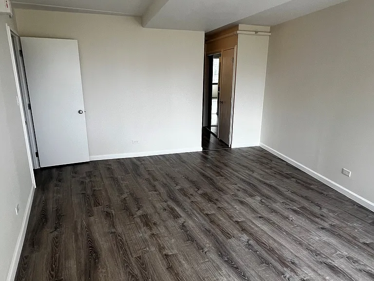 2333 Kapiolani Blvd #814 — Photo 13