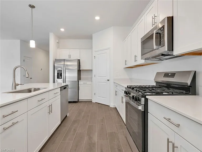 21110 Verawood Loop — Photo 12