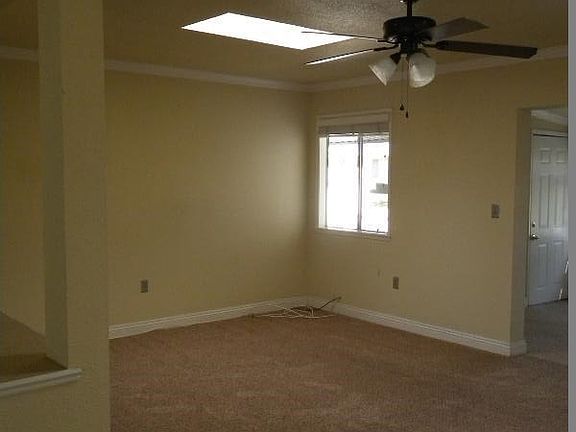 3rd image of 28116 Northwood Dr