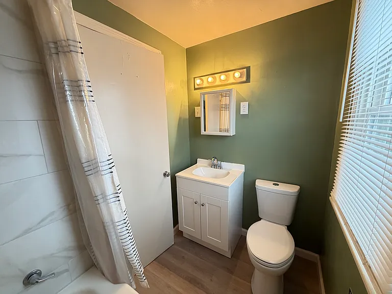 48 Layton Ave #2 — Photo 11