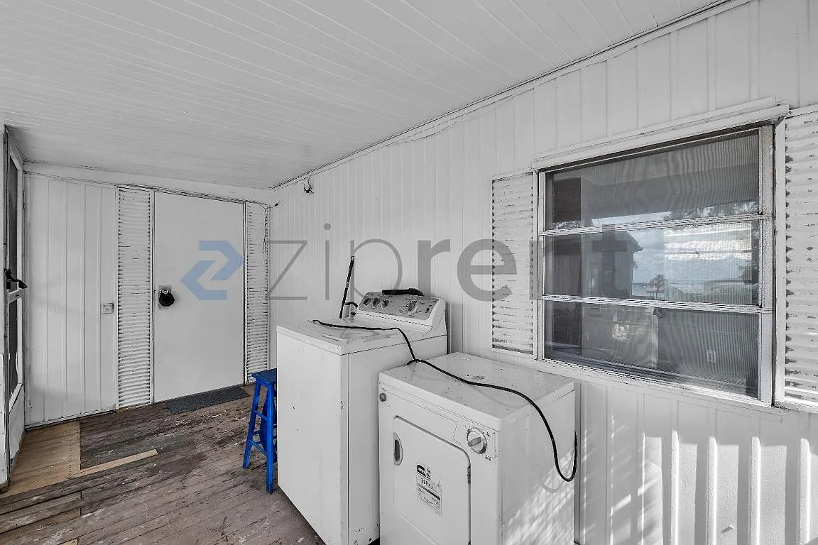 1 bed, 800 sqft, $1,150 — Photo 3