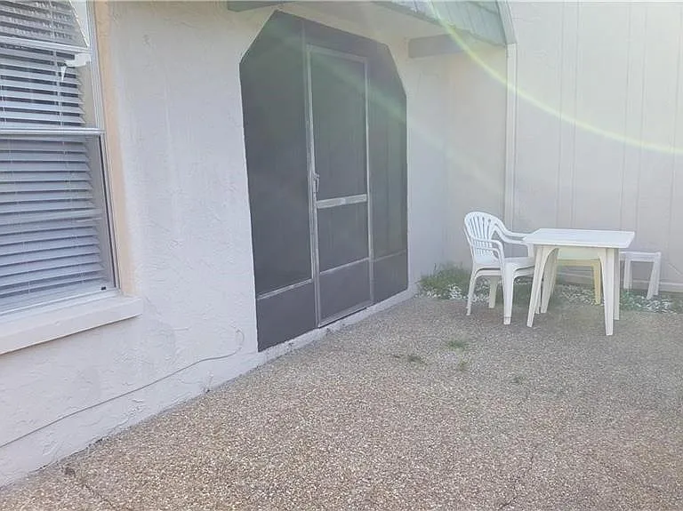 2103 Cordova Grn #2103 — Photo 16