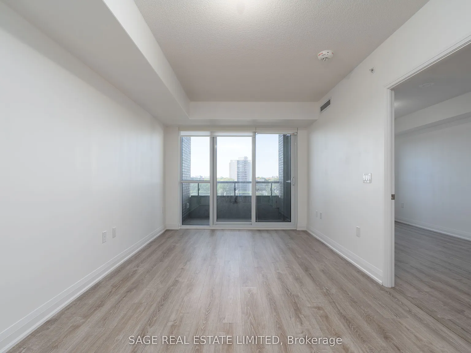 2 bed, $2,350 — Photo 2