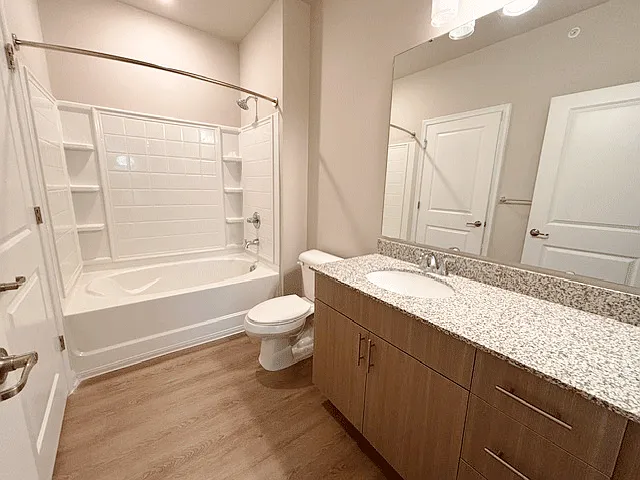 Clairmont at Crabtree — Photo 86