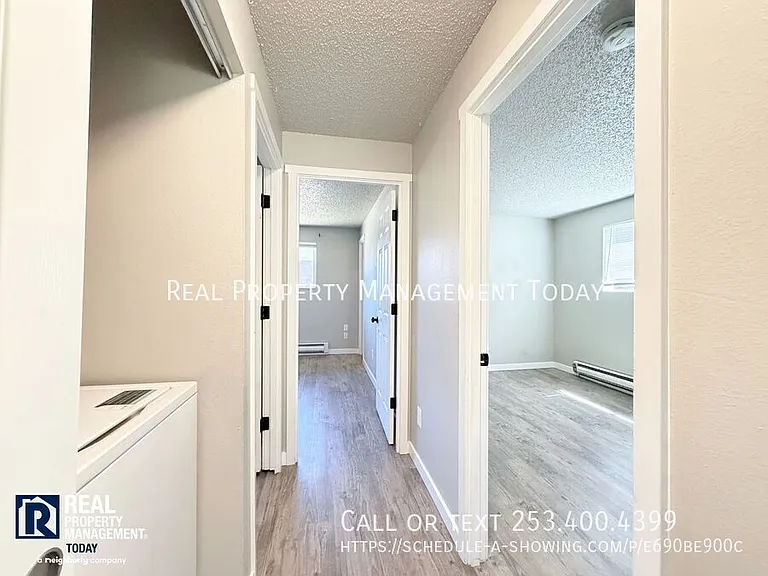 1410 Josephine Ct SE — Photo 10