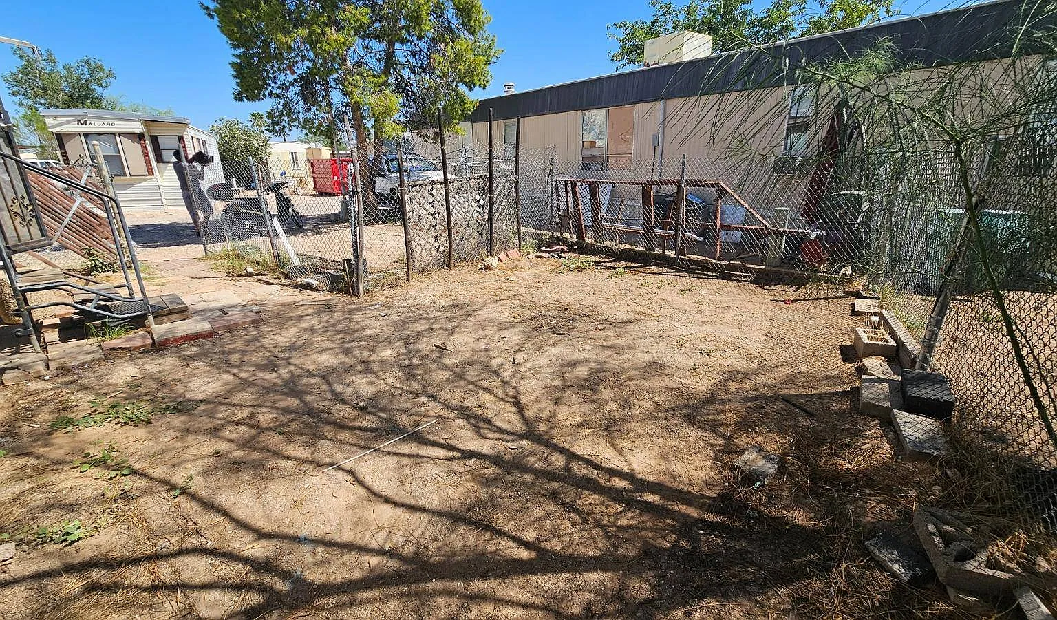 2 bed, 1.0 bath, 720 sqft, $660 — Photo 2