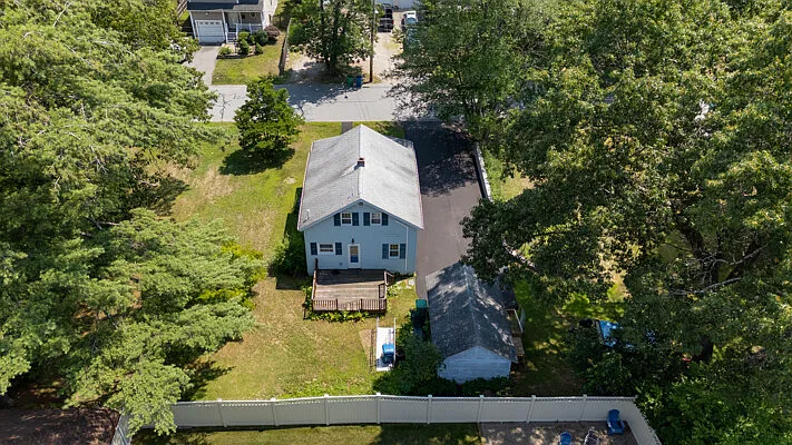 9 Harriett Ave — Photo 24