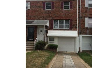 10831 Rayland Rd, Philadelphia, PA 19154