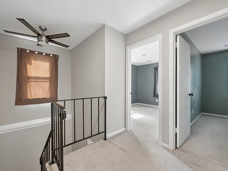 1615 Colonial Way #0 — Photo 15