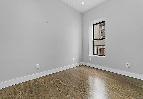 4th image of 231 E 117th St APT 5F