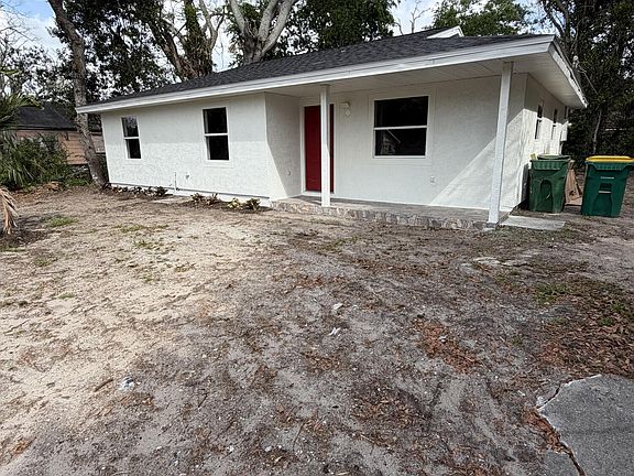 2nd image of 1750 Rosa St