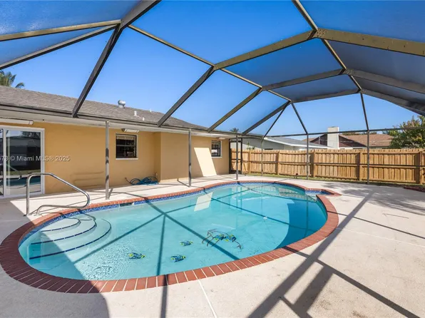 150 SE Duval Ave, Port Saint Lucie, FL 34983